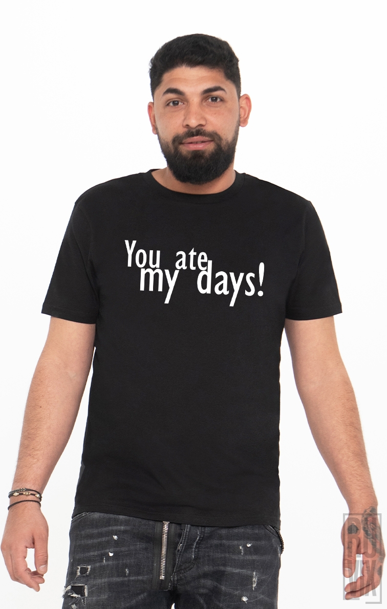 Tricou Minciuna Are Picioare Scurte